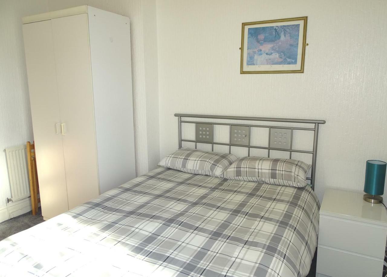 Beeton Villas Holiday Apartments Blackpool Kültér fotó