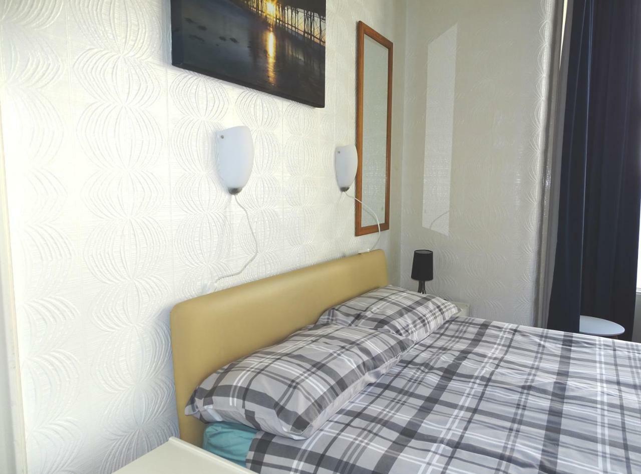 Beeton Villas Holiday Apartments Blackpool Kültér fotó