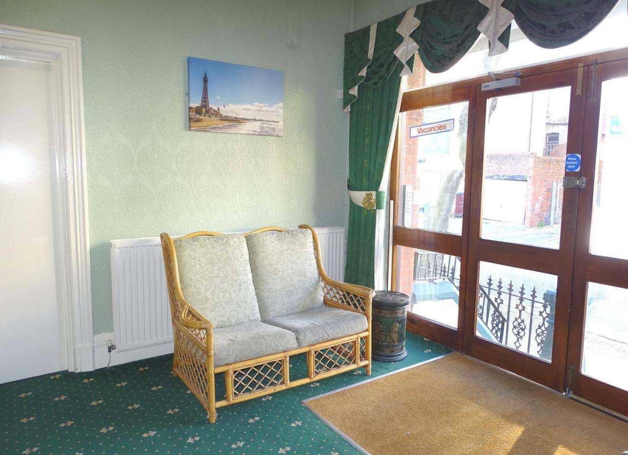 Beeton Villas Holiday Apartments Blackpool Kültér fotó