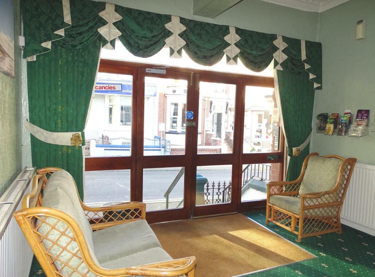 Beeton Villas Holiday Apartments Blackpool Kültér fotó