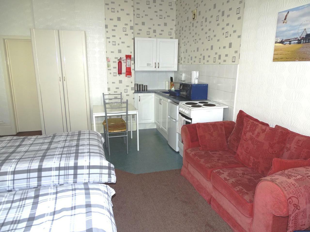 Beeton Villas Holiday Apartments Blackpool Kültér fotó